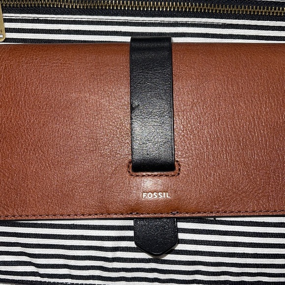 Purse - Picture 2 of 5